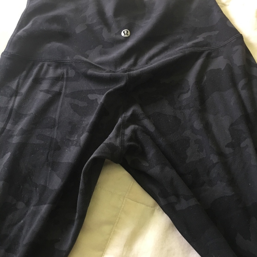 LULULEMON 7/8 align pant II incognito camo grey